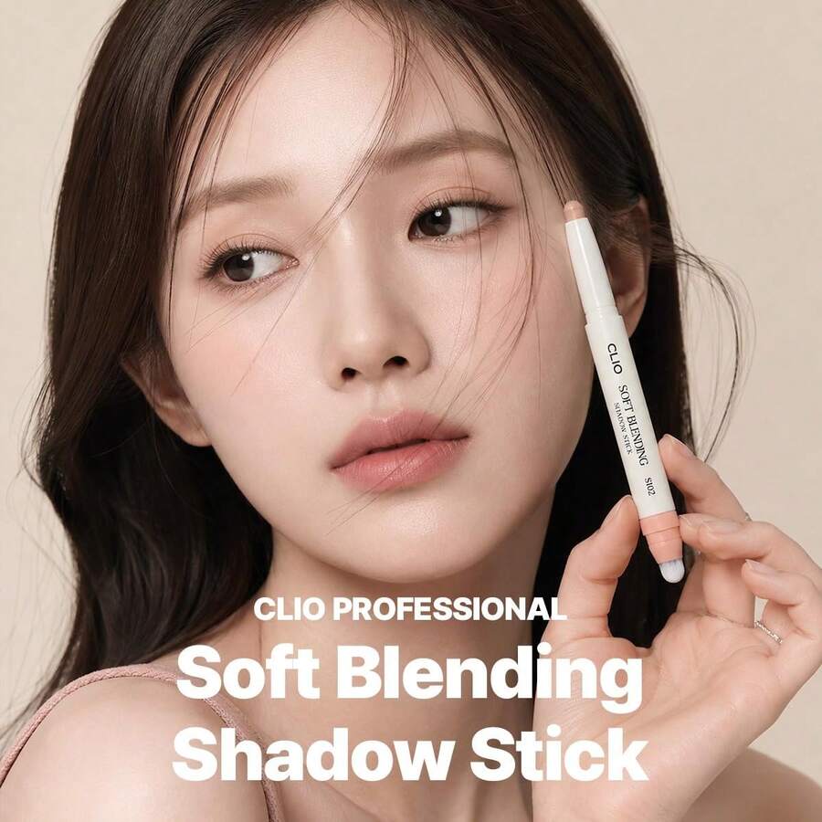 CLIO Soft Blending Shadow Stick applied
