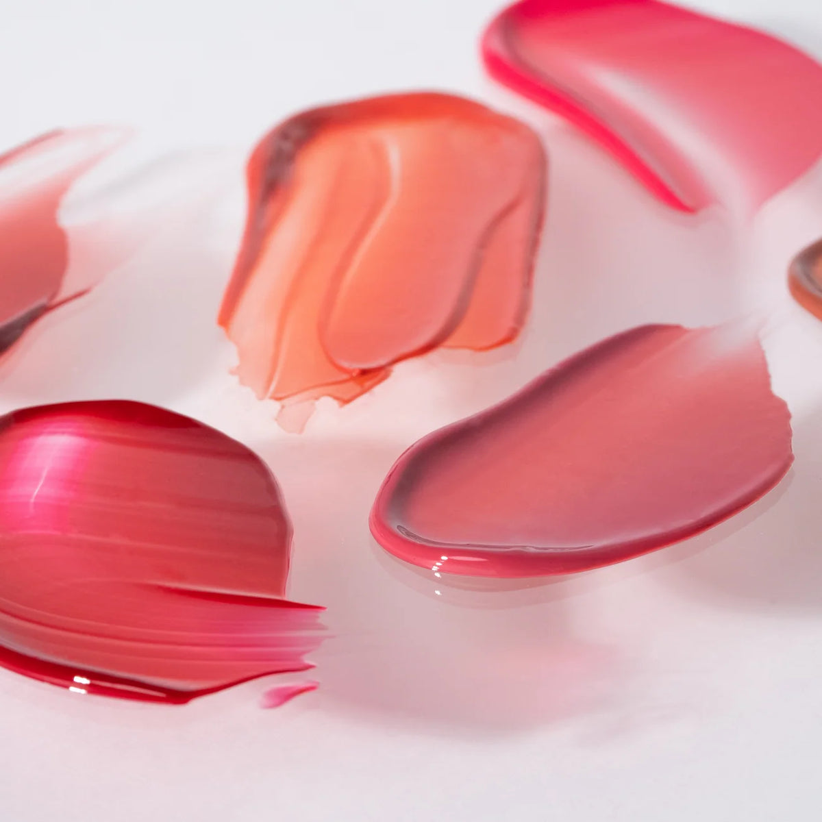 CLIO Crystal Glam Tint colour swatches