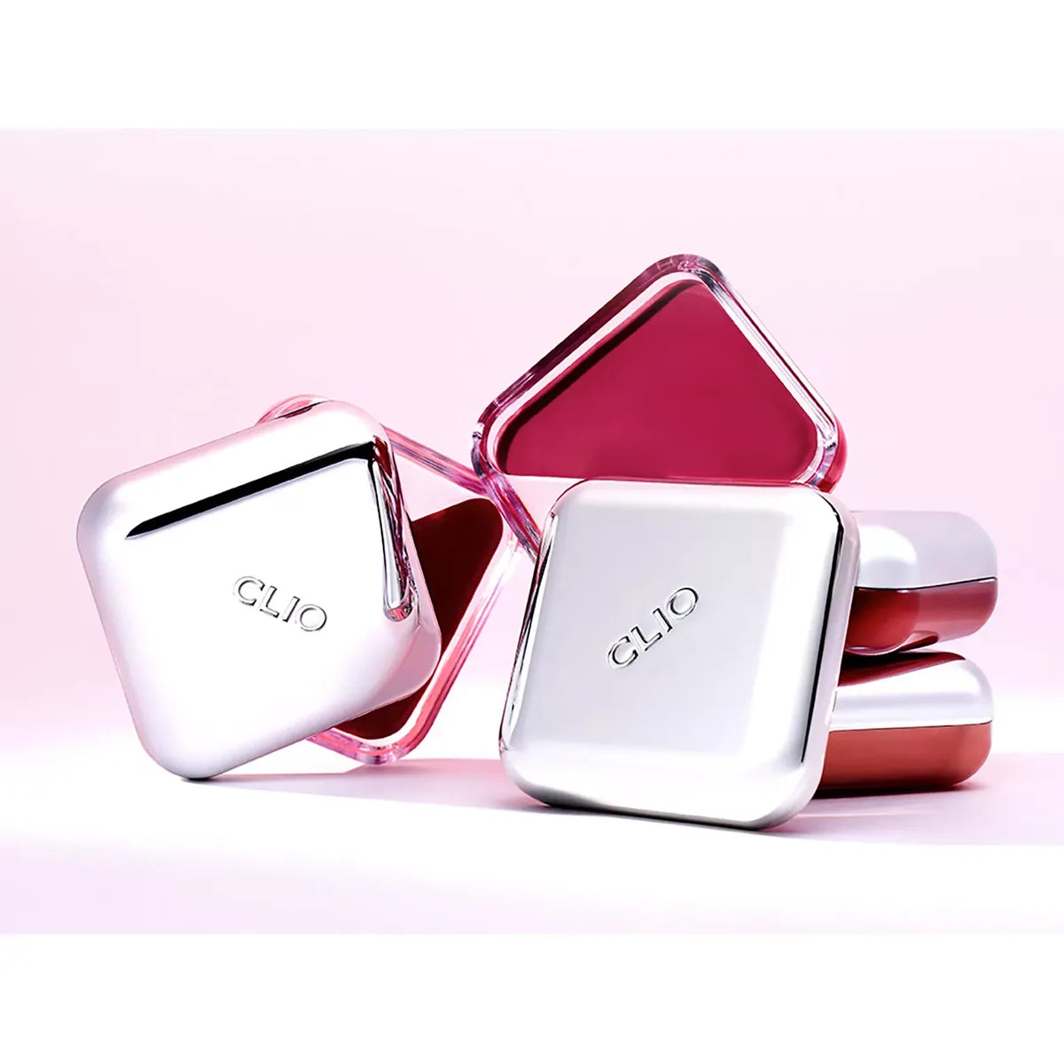 Essential Lip Cheek Tap detail 8