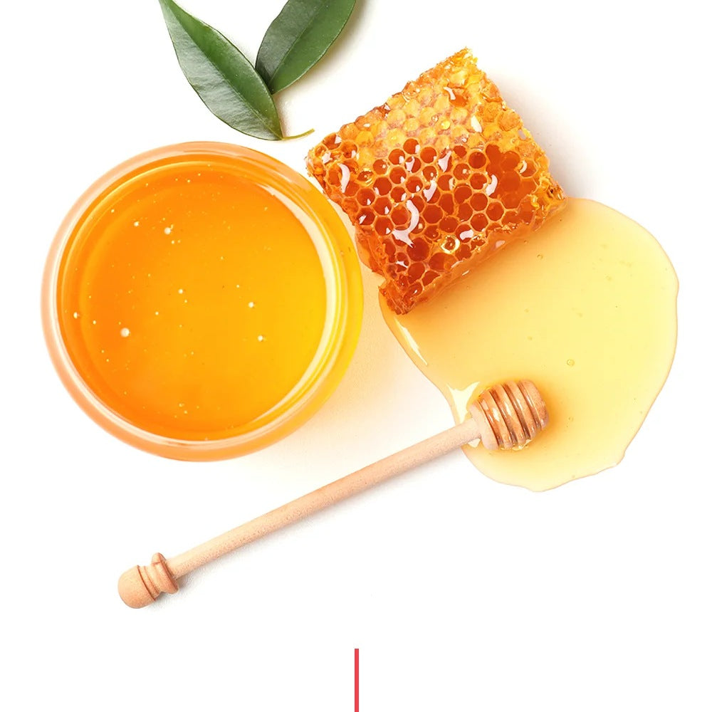Honey and honeycomb ingredient image for tenzero Essential Lip Sleeping Pack