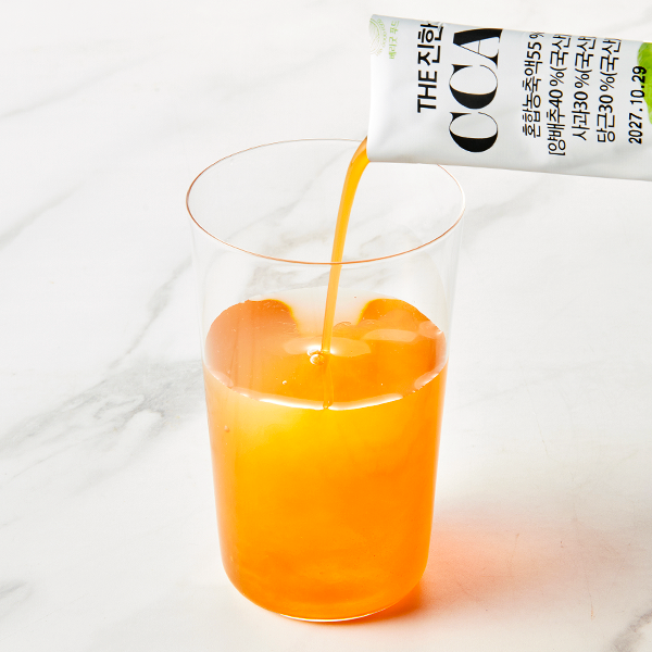 THE Jinhan CCA juice stick poured into a glass